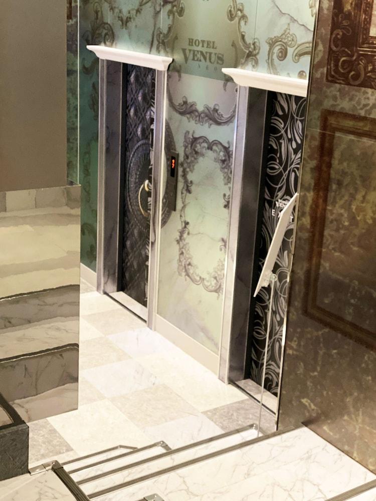 Hotel Venus Neo (Adults Only) Наґоя Екстер'єр фото